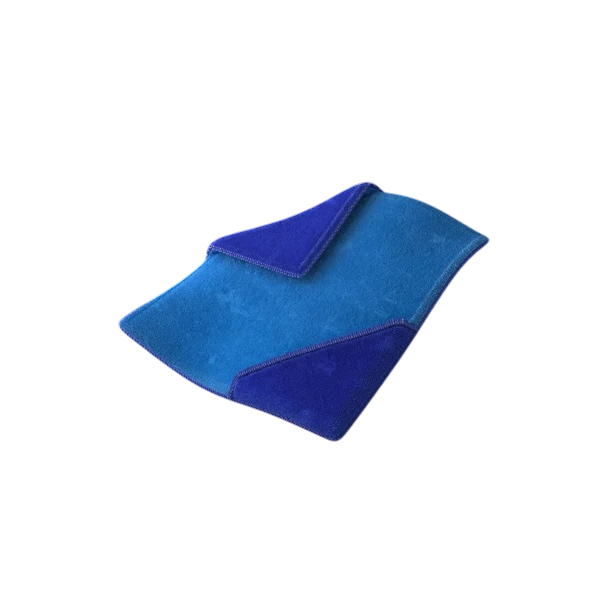 Hellblau